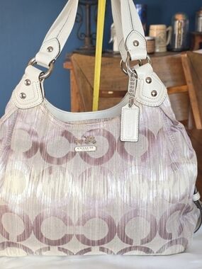 Coach Madison Op Art Ikat Maggie shoulder bag With Dust Bag